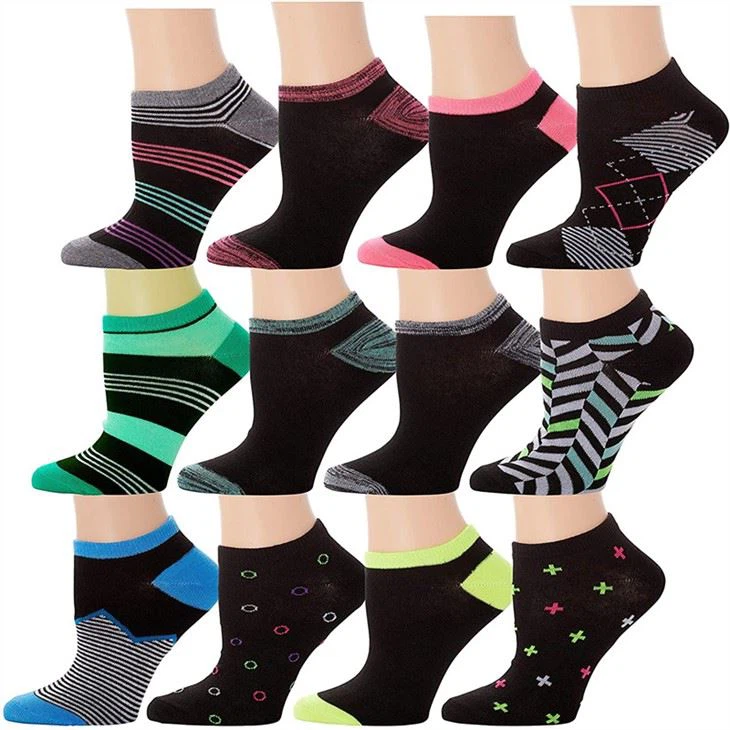 Colorful Patterned Ankle Socks